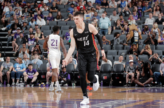 亚冬会助力 亚冬会助力