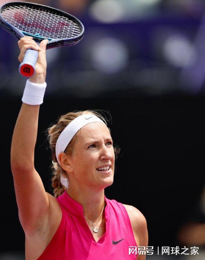 多元场景背 多元场景背