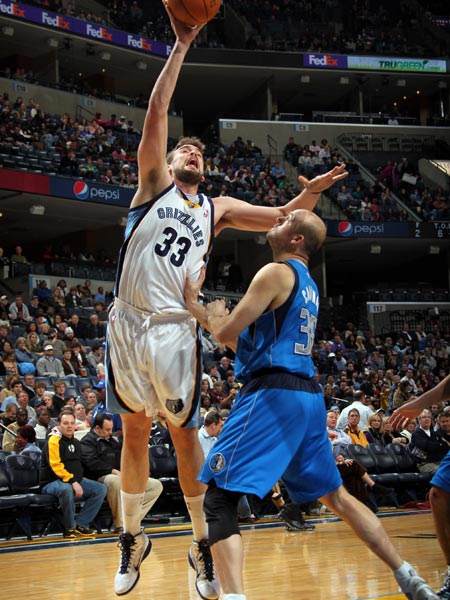 夺得英超冠 夺得英超冠